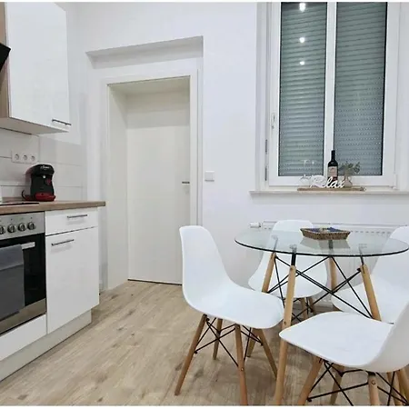 Ihr Zu Hause Auf Zeit!